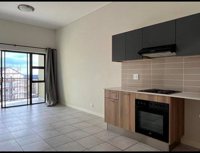 2 BEDROOM PROPERTY TO RENT IN GREENBAY ECO ESTATE